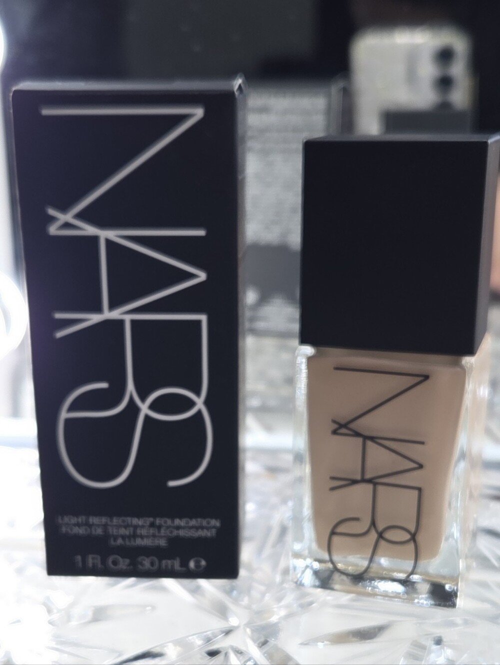 NARS Light Reflecting Foundation Light 2 Mont Blanc New In Box